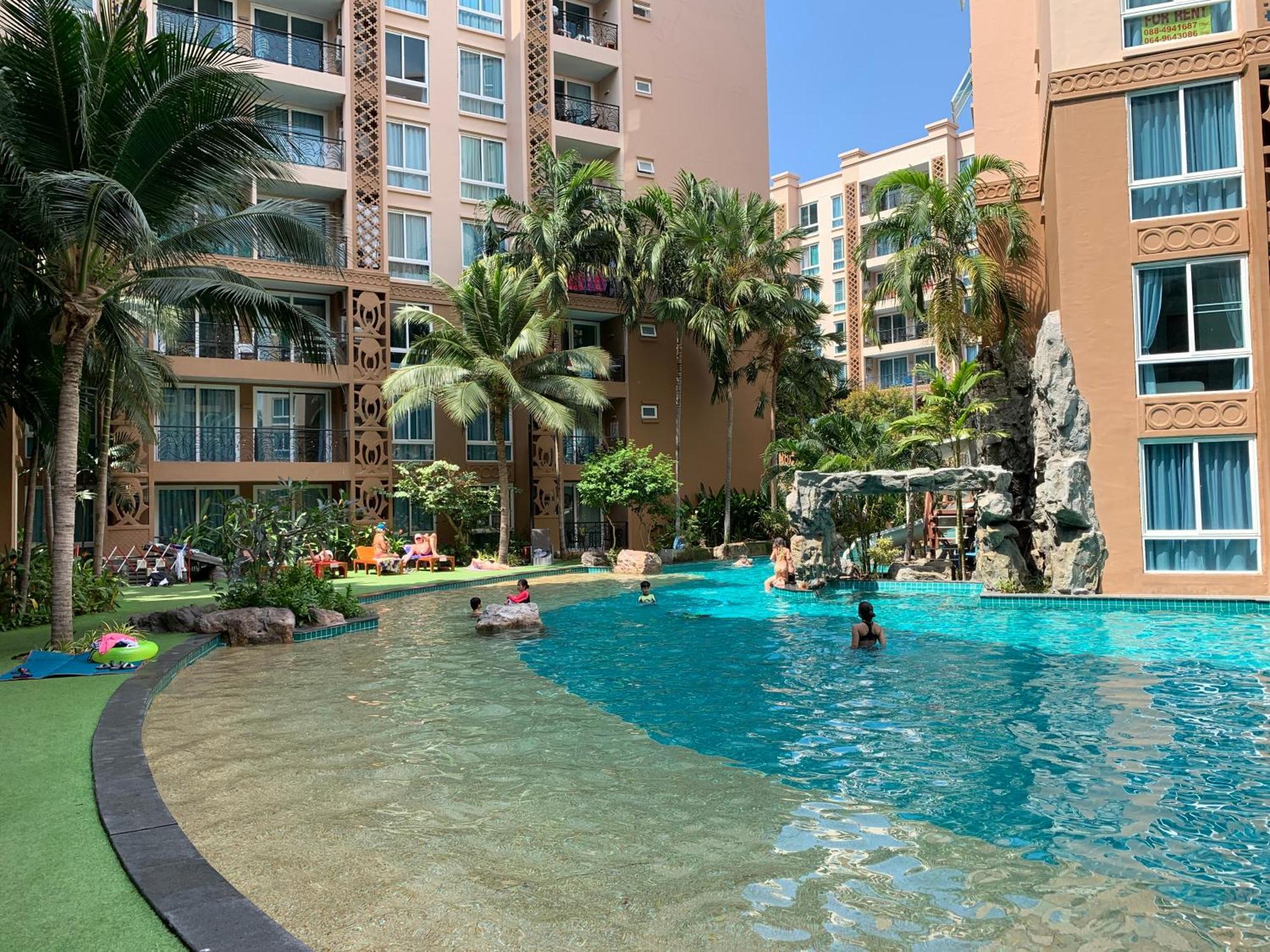 Atlantis Condo Resort Джомтьен Экстерьер фото