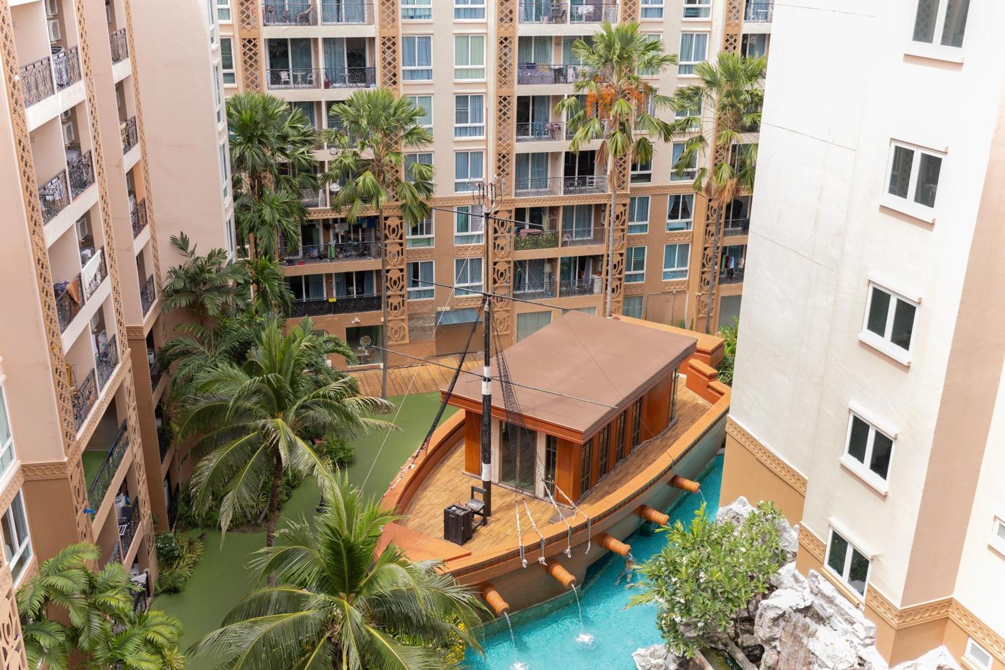 Atlantis Condo Resort Джомтьен Экстерьер фото